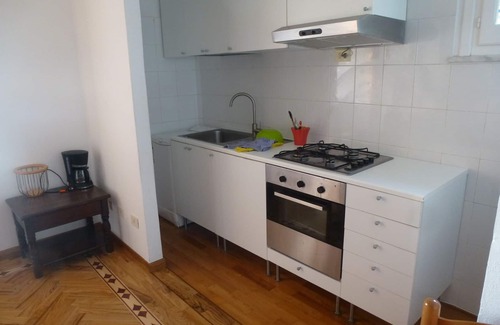 Lavagna Apartment | (010028-LT-0089)Between Portofino and 5 Terre, among the olive trees and the sea