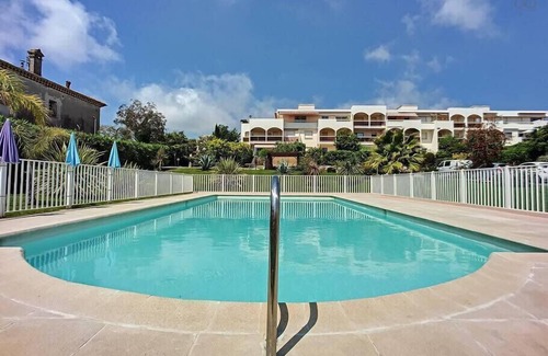 Plaine de la Brague Apartment | (028) Le Pool Garden à Antibes