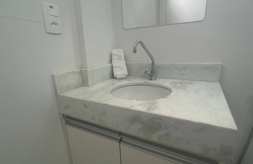 Petrolina House | 03 bedrooms (air conditioning and fan), up to 10 people, garage, behind the Unimed hospital