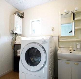 Motomachi Apartment | 1日1組限定 北海道最古の写真館 2台無料駐車場