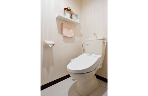Taisho-ku Condo | ① 1 minute by subway & JR line / 6 minutes by Dotonbori / Shinsaibashi / USJ
