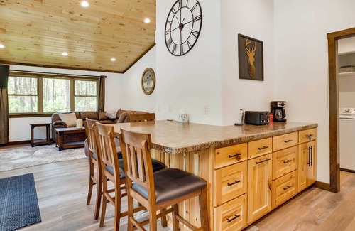 Hatfield Cabin | 1/2 Mi to Lake Arbutus: Cabin w/ATV Trail Access