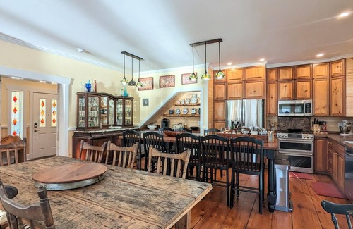 Meredith House | 1/4 Acre Woods on Lake Waukewan!