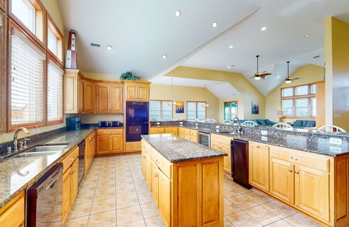 Avon House | 1-acre waterfront oasis with pool, hot tubs & sunrise/set views - dog-friendly