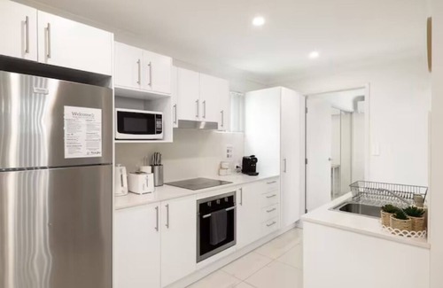 Rocklea Apartment | 1 Bdr Apt! GST Credits! Undercover Parking! 414F1