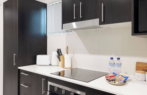 Rocklea Apartment | 1 Bdr Apt! GST Credits! Undercover Parking! 414AF1