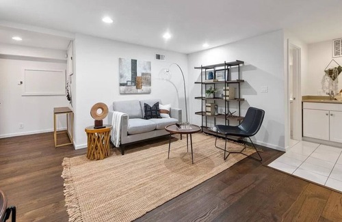 Ladera Cabin | 1 bed/1 bath private suite close to Stanford