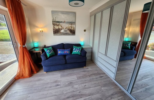 Galmpton Apartment | 1 bed annex apartment at stunning Broadsands Beach nr Brixham!