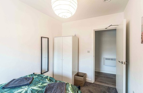 Liverpool Apartment | 1 bed Apartment near Liverpool Lime street