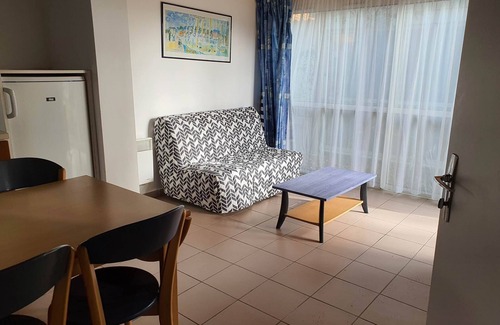 La Faute-sur-Mer Ski Chalet | 1-bedroom gite suitable for PMR