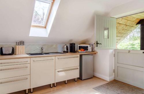 Binham House | 1 Bed in Binham NCC03