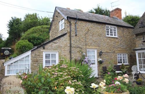 Burton Bradstock Apartment | 1 Bed in Burton Bradstock DC178