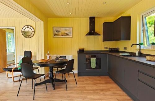 Llangelynin House | 1 Bed in Conwy 95098