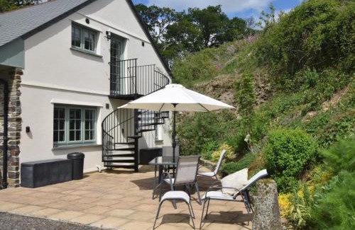 Lewannick Apartment | 1 Bed in Launceston 86674