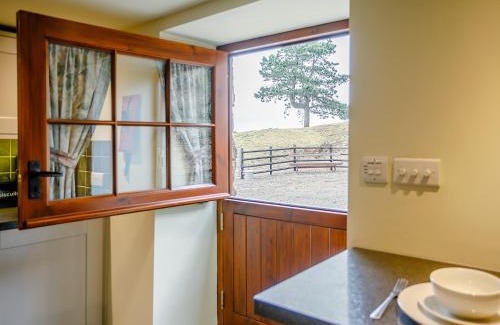 Holestone Moor House | 1 bed property in Tansley 61938