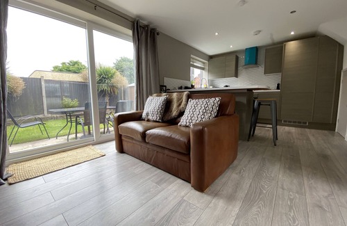 Lincoln House | 1 bed - Sleeps3 - Free Parking - 5 min to centre