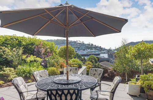 Dartmouth Cottage | 1 bedroom accommodation in 3 Coombe Close