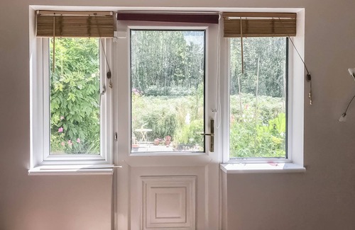Combe Martin Cottage | 1 bedroom accommodation in Combe Martin