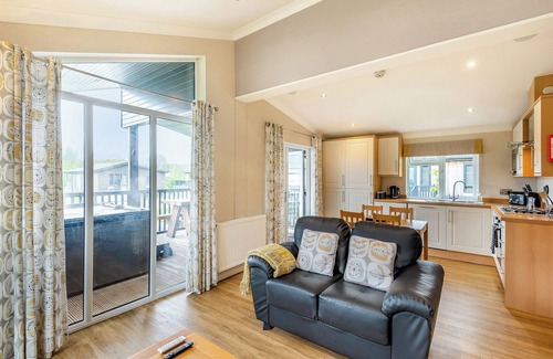 Woodhall Spa Ski Chalet | 1 bedroom accommodation in Woodhall Spa