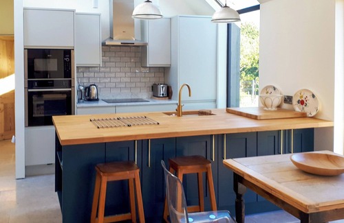 Chippenham Cottage | 1 bedroom accommodation in Kington Langley, near Chippenham