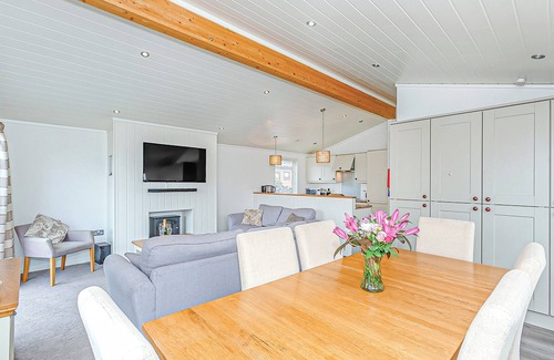 Llanasa Ski Chalet | 1 bedroom accommodation in Talacre, Holywell
