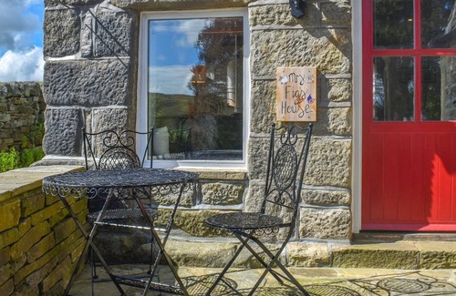 Oldfield Cottage | 1 bedroom accommodation in Oldfield, near Haworth