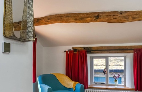 Oldfield Cottage | 1 bedroom accommodation in Oldfield, near Haworth