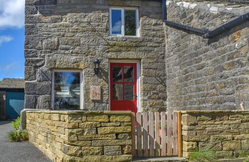 Oldfield Cottage | 1 bedroom accommodation in Oldfield, near Haworth