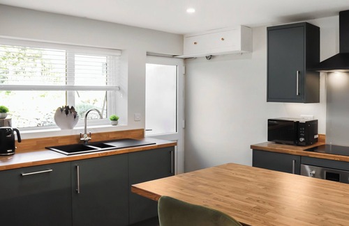 Talybont Cottage | 1 bedroom accommodation in Tal Y Bont, near Harlech
