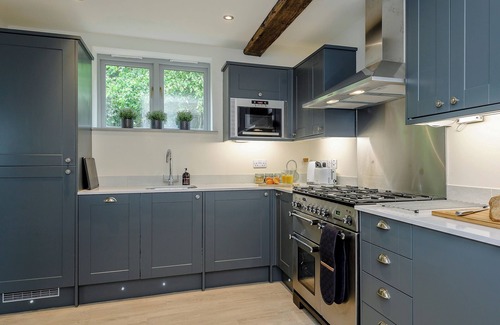 Louth Cottage | 1 bedroom accommodation in Welton le Wold, near Louth