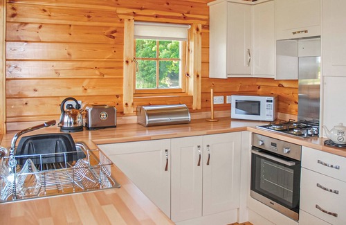 Ryther Ski Chalet | 1 bedroom accommodation in Stillingfleet, York