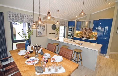 Penally Ski Chalet | 1 bedroom accommodation in Tenby