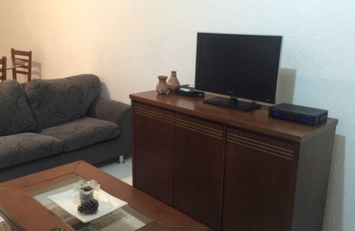 Pitangueiras RV Rental | 1 Bedroom Apartment 150 meters from the beach.