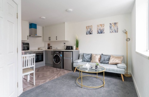 Seisdon House | 1 Bedroom Apartment - Netflix - Ensuite - Close To City Centre And NEC