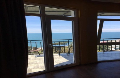 Adjara Apartment | 1 Bedroom Apartment with a Beautiful View at the Ocean