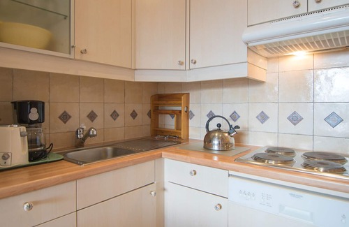 Val Claret Apartment | 1-bedroom apt 500m from slopes with south/west balcony