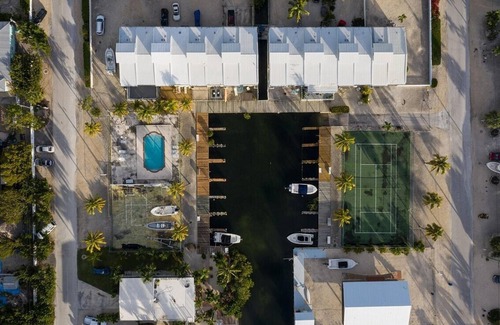 Key Largo Apartment | 1 Bedroom Apt. Lower Level/No Stairs!