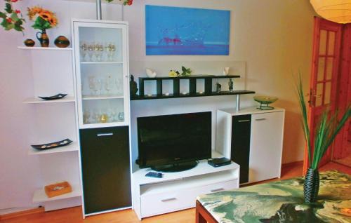 Bastorf Apartment | 1 Bedroom Awesome Apartment In Bastorf