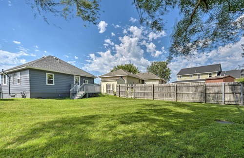 Lindstrom House | 1-Bedroom Beach House on Snowmobile Trail!
