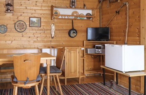 Muehlen House | 1 bedroom nice home in Neumarkt