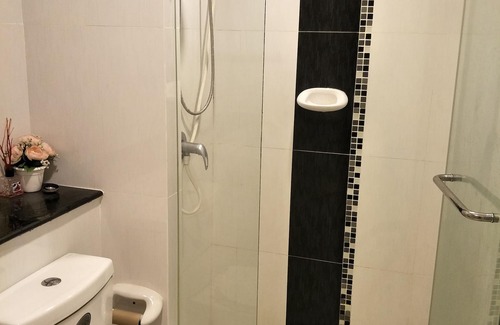 Chom Phon Condo | 1 BHK pool view $35 per night