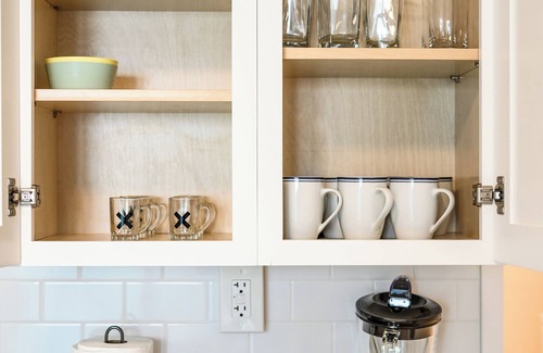 El Porto House | 1 Block to Beach Heaven Chic 2BD