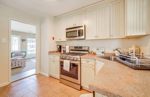 Brigantine House | 1 Block to Brigantine Beach: Breezy Home w/Patio!