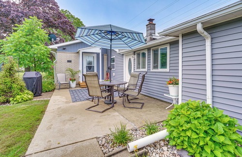 Lexington Apartment | 1 Block to Lake Huron: Pet-Friendly Apt w/Kayaks