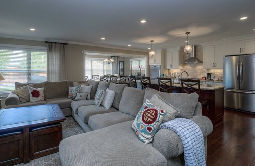 Harters Heights House | 1 block to Notre Dame! Prime Location & Home!
