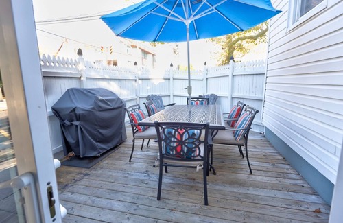 Atlantic City House | 1 BLOCK TO THE BEACH, RESTAURANTS & NIGHTLIFE
