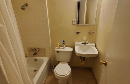 Copperas Cove Apartment | 1 BR APT w/Kitchen, Sleeps Four! Ideal for PCSing In or Out. No extra fees
