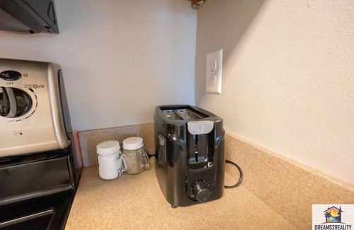 Table Rock Condo | 1-BR Updated Condo with a View ~ Pet Friendly ~ 2 Pools ~ FREE TICKETS INCLUDED! (PR38-1)