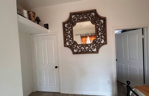 Harbor House | 1 Comfy Spacious Bedroom in great area perfect for Nurses Abroad or Long Stays