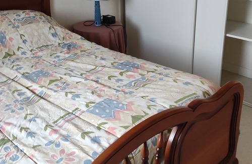Ploermel Apartment | 1 floor balcony, 5 minutes from the inter market and the city center